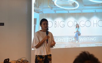 GI London Title Card